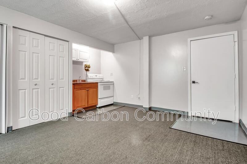 2641 Spring St #8 - Photo 5 of 7