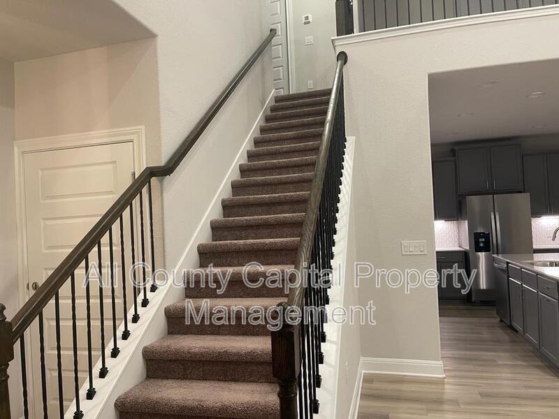 124 Macarthur Drive - Photo 4 of 23