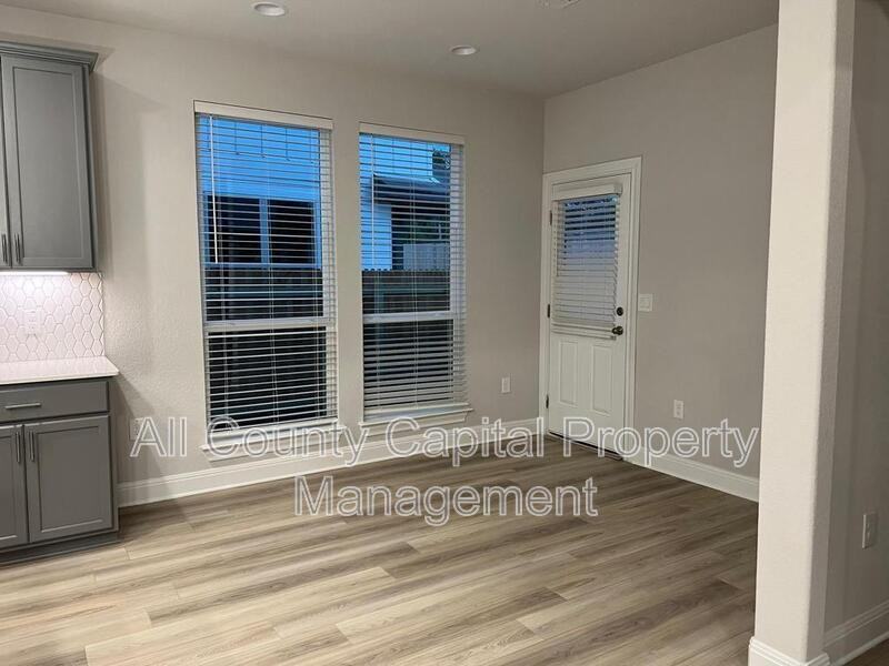 124 Macarthur Drive - Photo 7 of 23