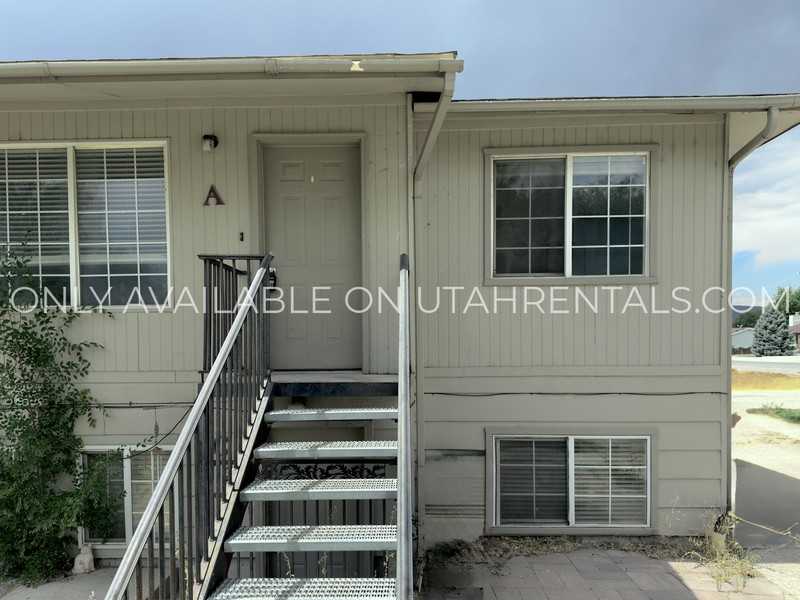10 S Main St #A - Photo 2 of 15