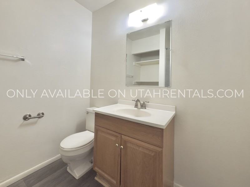 10 S Main St #A - Photo 7 of 15
