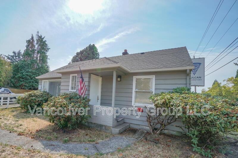104 Se 101st Ave - Photo 2 of 15