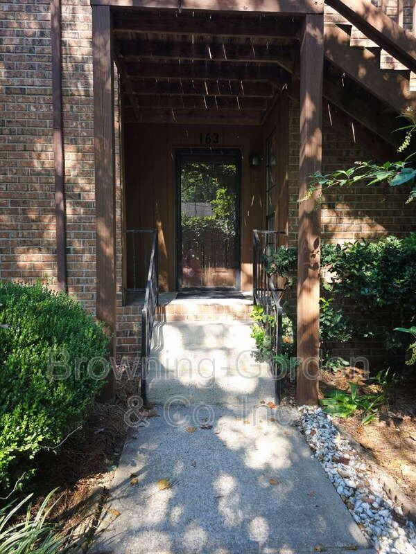 163 Brooke Castle Dr - Photo 2 of 10