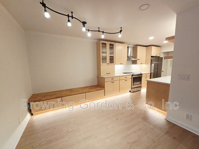 163 Brooke Castle Dr - Photo 5 of 10