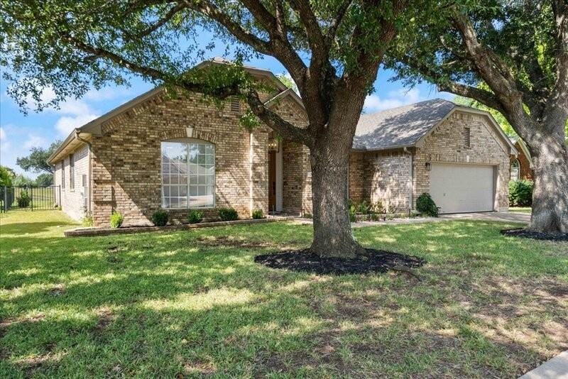 2521 Butler National Dr - Photo 3 of 45