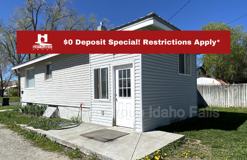 385 Lomax St #B - Photo 1 of 1