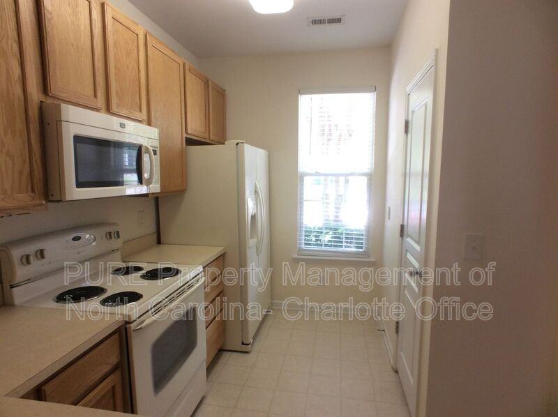 5009 Sunset Ridge Court - Photo 3 of 13