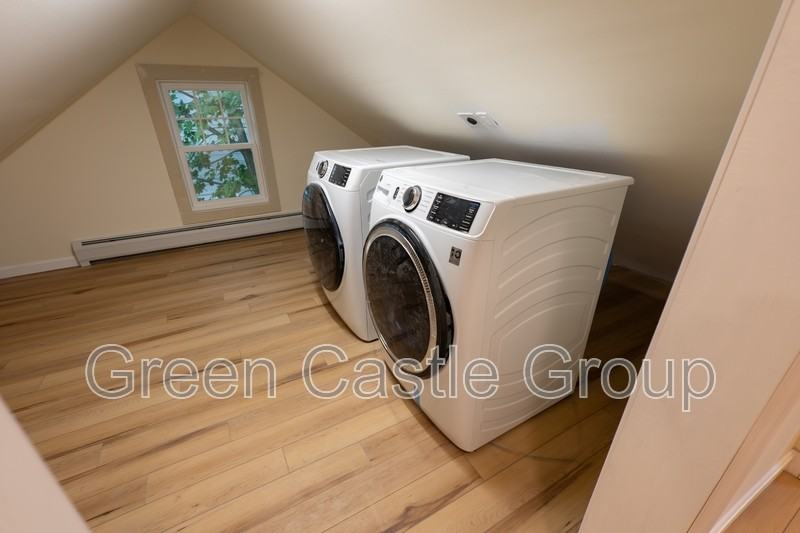 146 East Ave - Photo 3 of 6