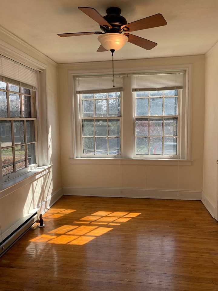 Dumont Apartments - Photo 7 of 24