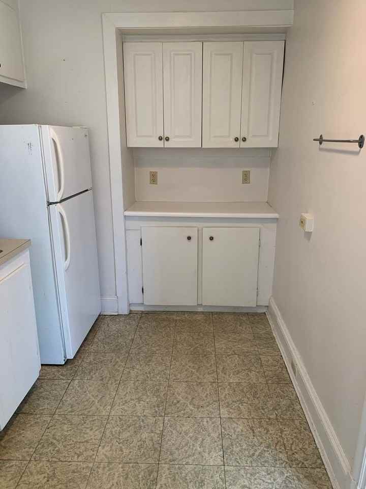 Dumont Apartments - Photo 3 of 24