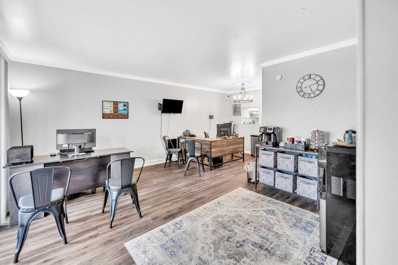 The Woods Apartments - Photo 3 of 40