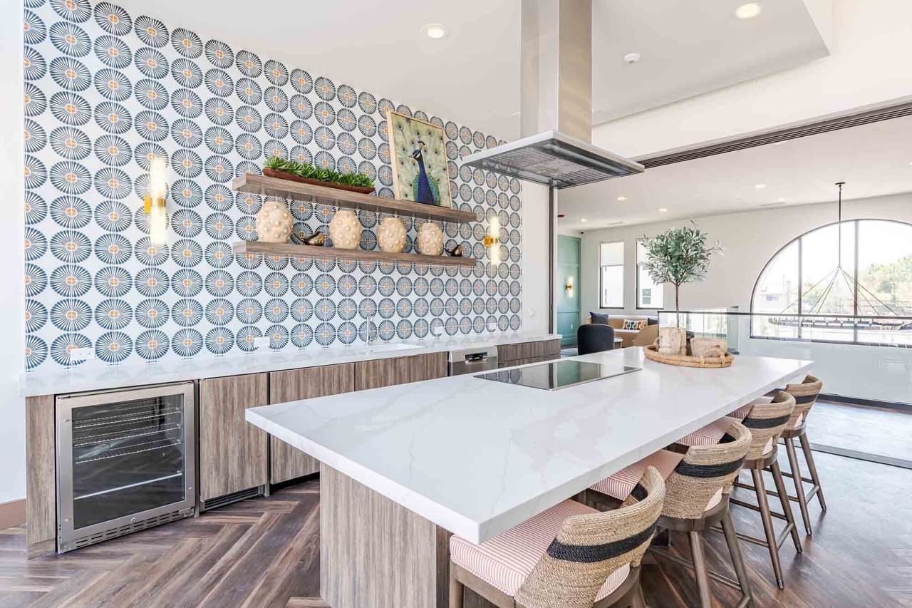 Desert Meadows Apartments and Townhomes - Photo 4 of 19