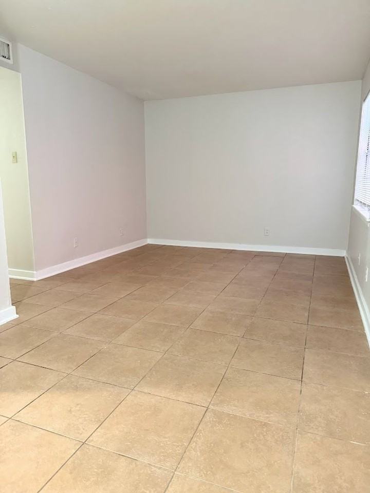Palisades - Photo 3 of 32