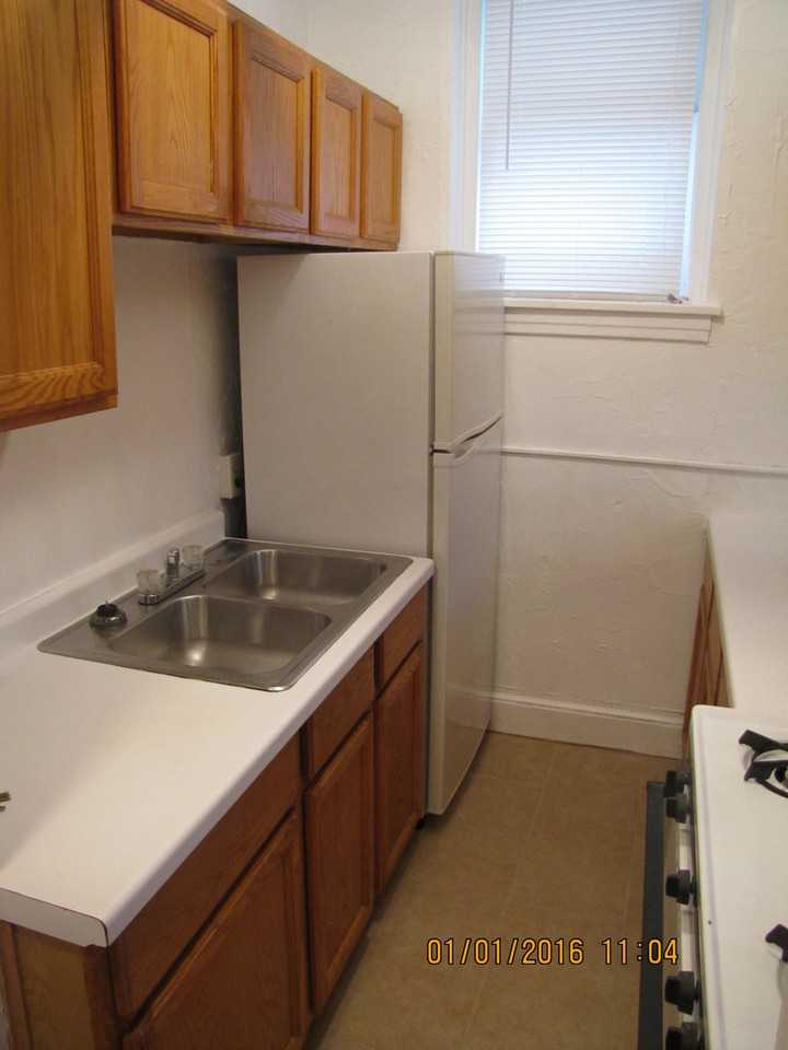 1905 Stevens - Photo 4 of 18