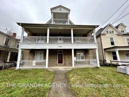 featured image of 421 Elm Ave Sw