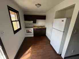3114 East Pike - Photo 1 of 1