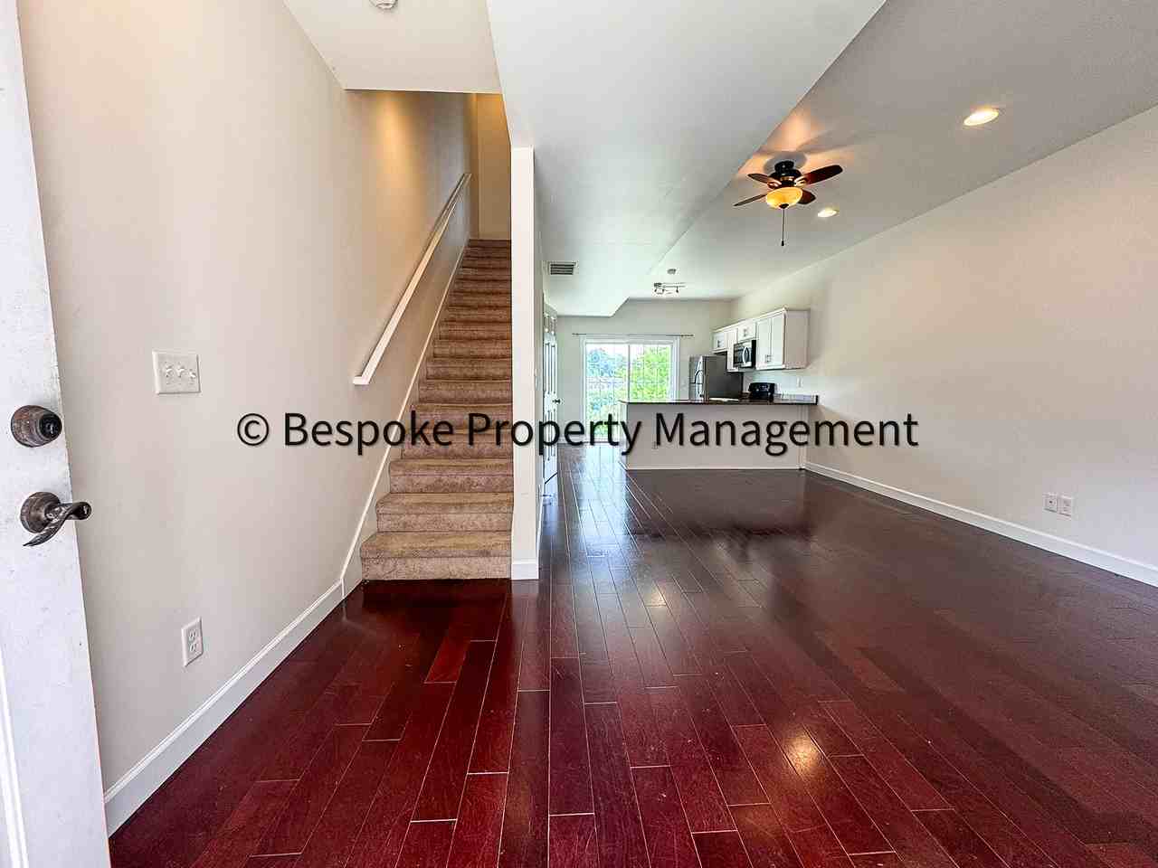 101 Butler Dr - Photo 2 of 34