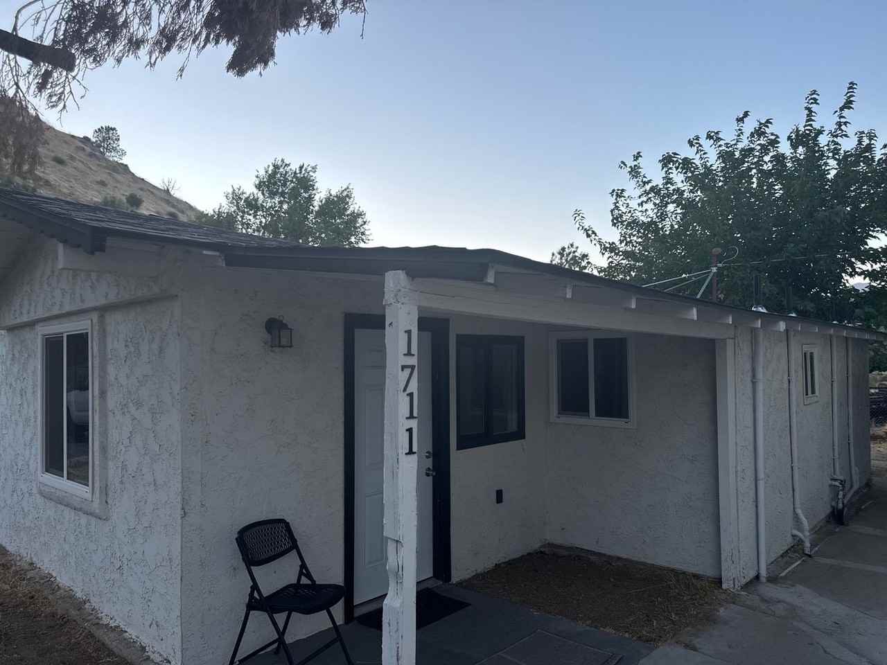 1709 Kilbreth Dr - Photo 3 of 11