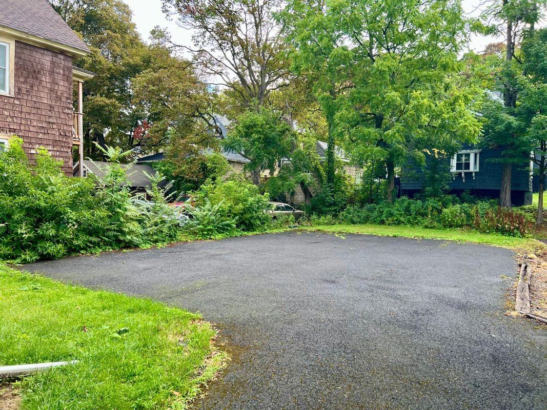 855 Ackerman Avenue - Photo 2 of 47