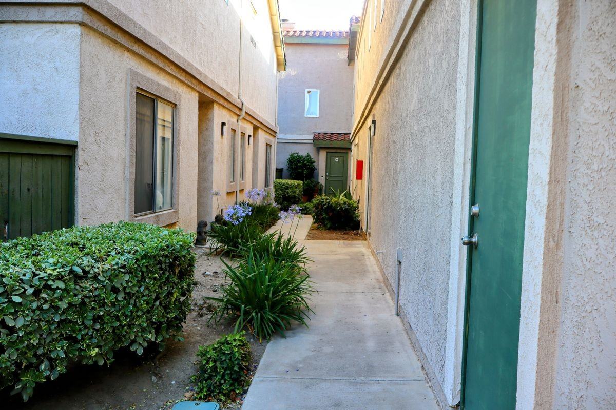 8425 Sunset Trail Pl ##E - Photo 2 of 13