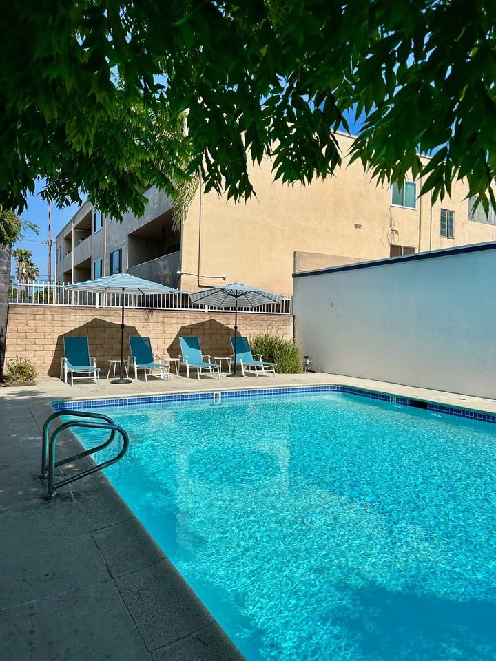2 Weeks Free! Remodeled 1 - Photo 3 of 42
