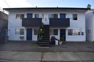 featured image of 401 401 + 403 Solano Street