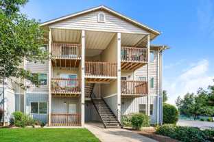 Ellendale Manor Apartments - Photo 1 of 1