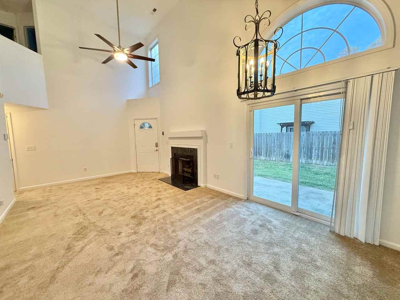 1348 Beacon Village Dr - Photo 2 of 20