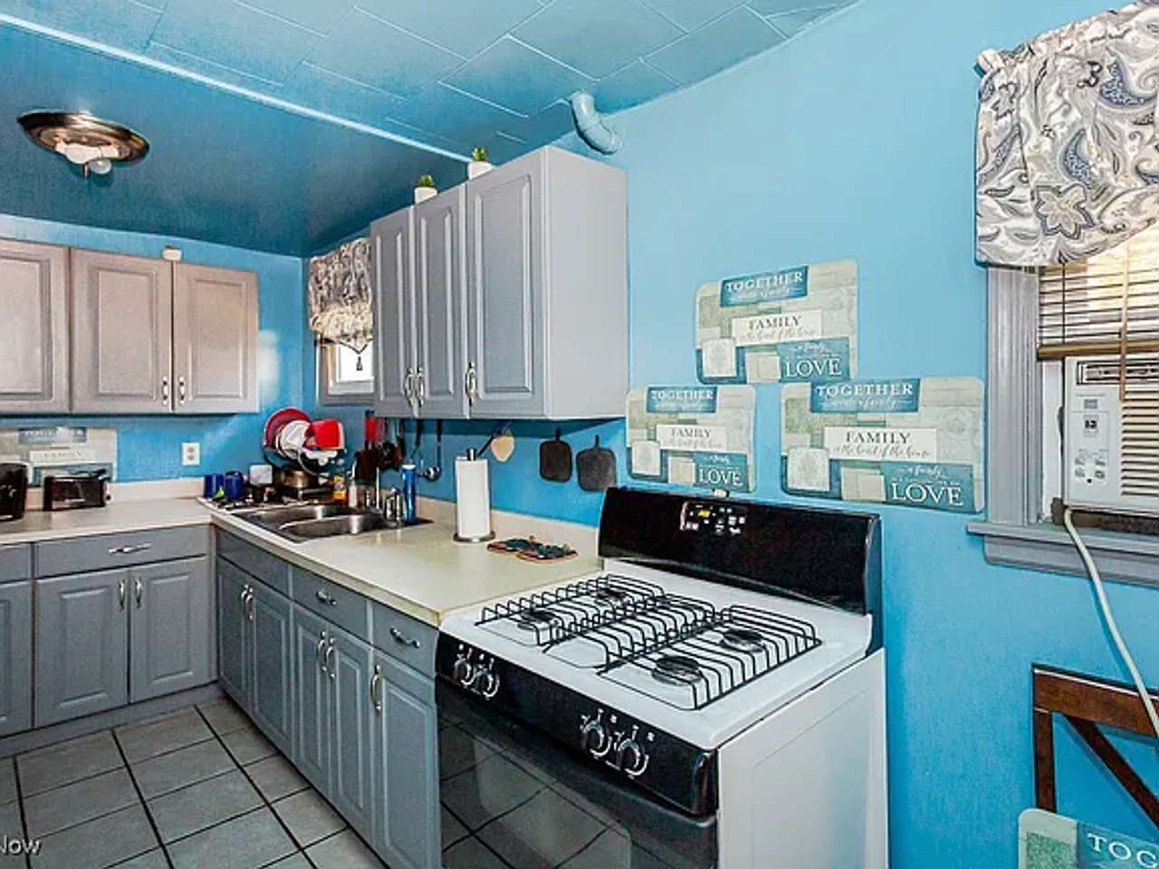 3519 Terrace Drive - Photo 2 of 6