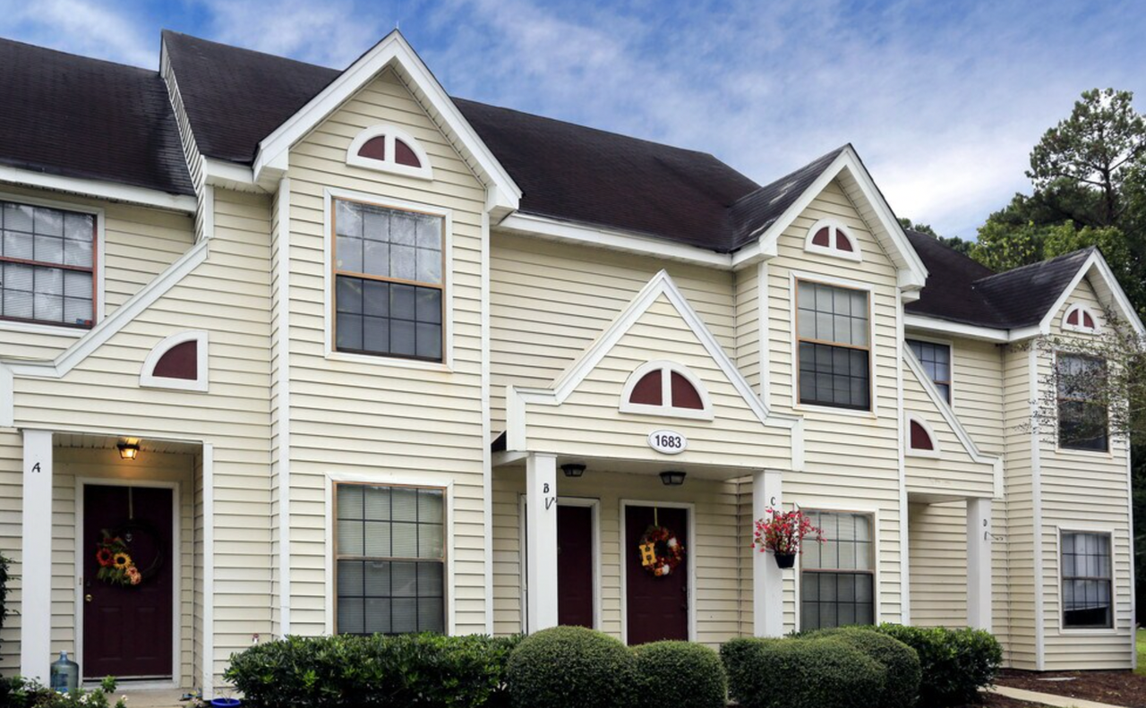 Mulberry Place Apartments - Photo 2 of 11
