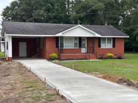 427 Island Grove Rd - Photo 1 of 1