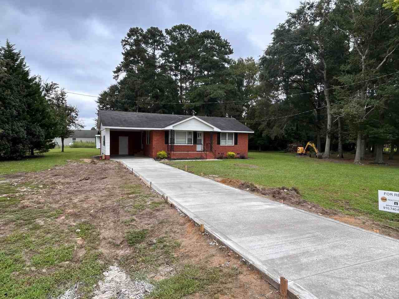 427 Island Grove Rd - Photo 2 of 9