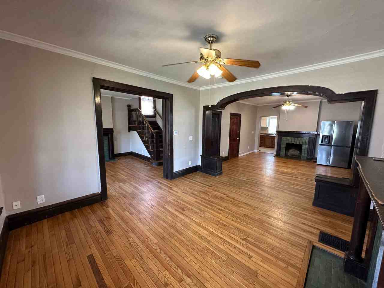243 E 16th Ave - Photo 5 of 24