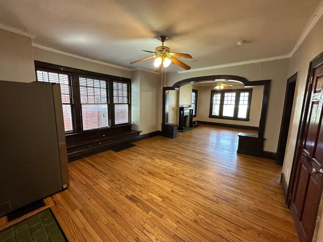 243 E 16th Ave - Photo 7 of 24