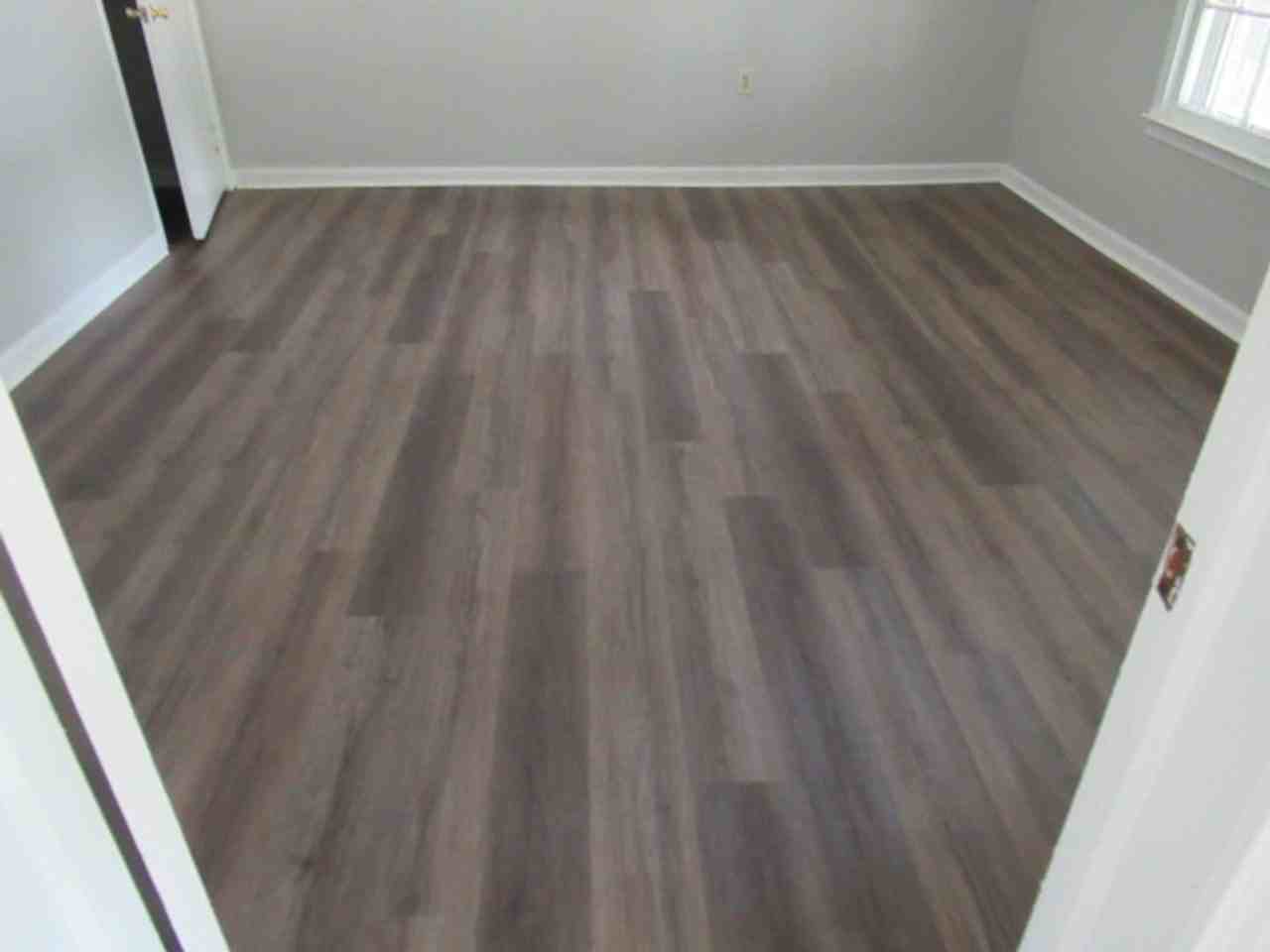 598 Adamson Ave - Photo 5 of 12