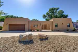 featured image of 15 Wineglass Dr