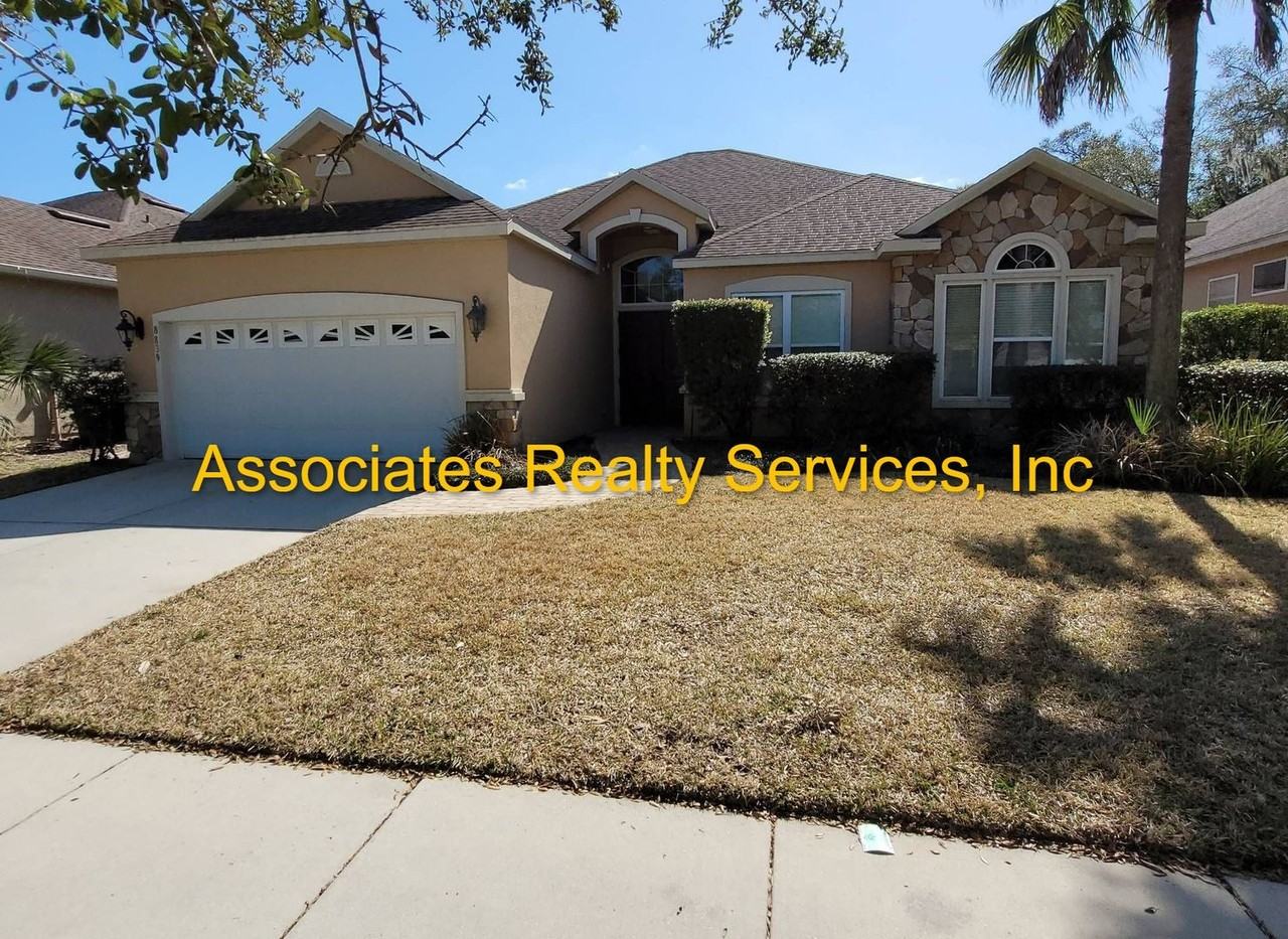 8839 Sw 74th Ave - Photo 3 of 19