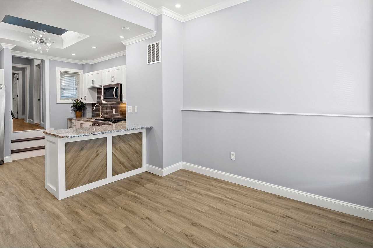 2112 Eastern Ave - Photo 3 of 35