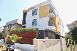 978 S Mariposa Ave - Photo 1 of 1