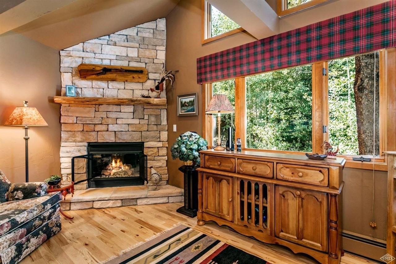 5124 Grouse Lane - Photo 6 of 16