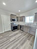 featured image of 1011 Pirate Cove Dr