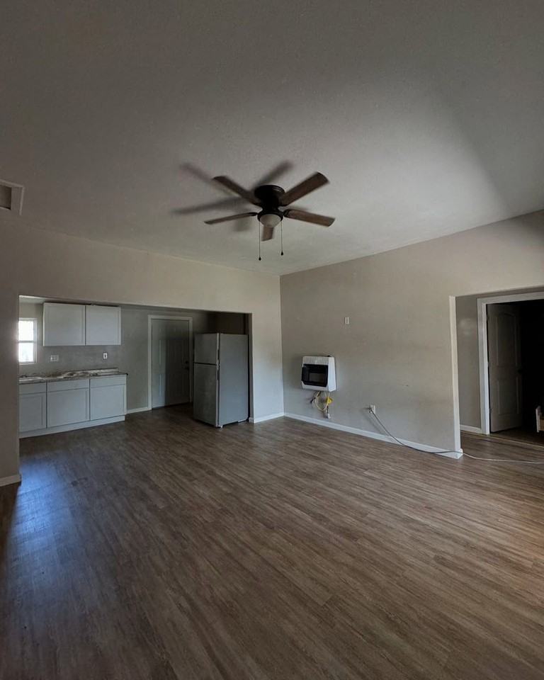 401 Front Street - Photo 6 of 6