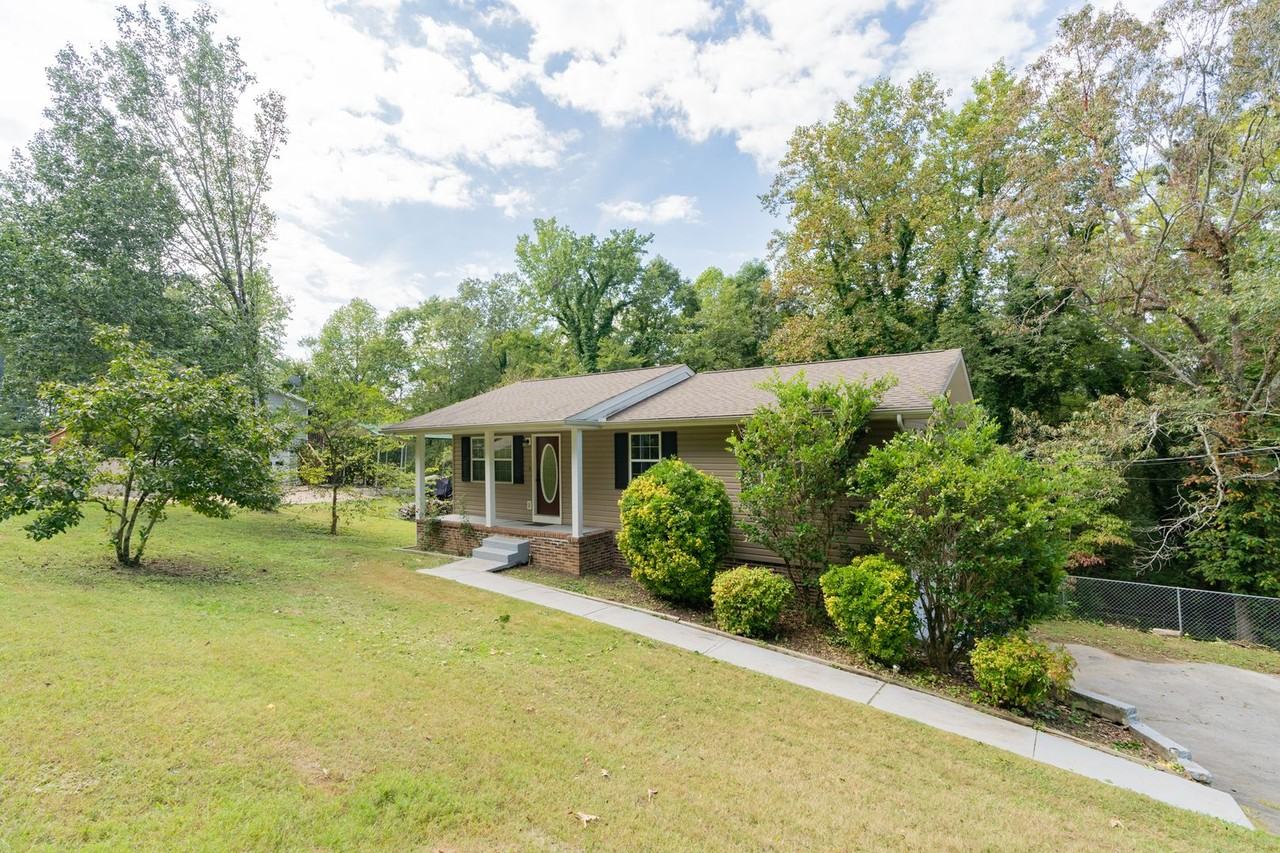 37 Anderson Road - Photo 2 of 22