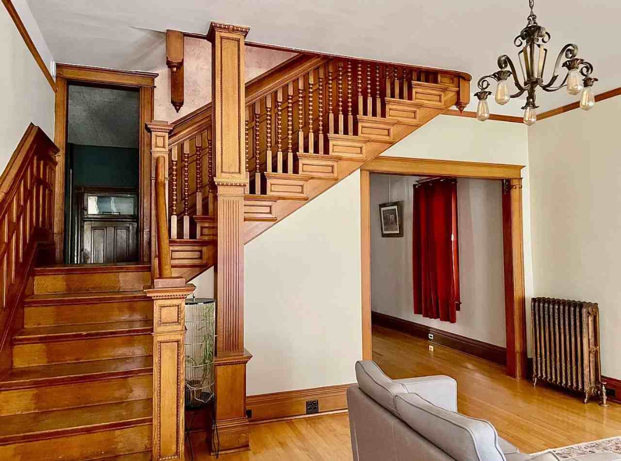 510 W Galena St - Photo 2 of 20