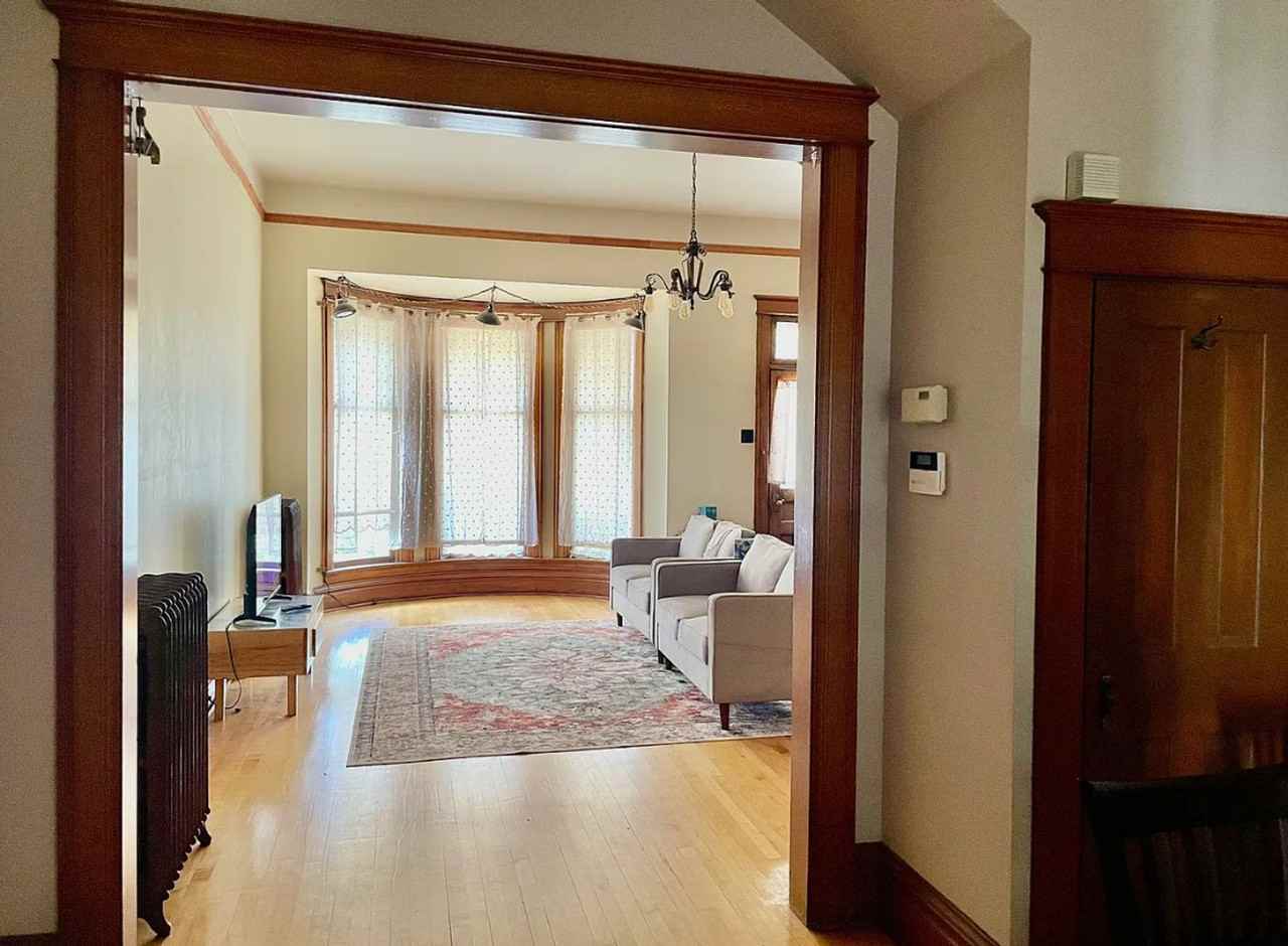 510 W Galena St - Photo 5 of 20