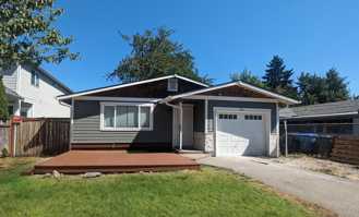 2307 S Ferry St - Photo 1 of 1