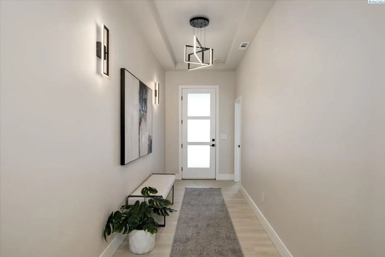 648 Lazio Way - Photo 2 of 20