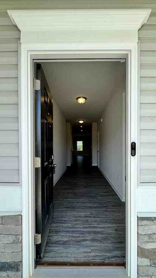 107 Altair Ln - Photo 2 of 28