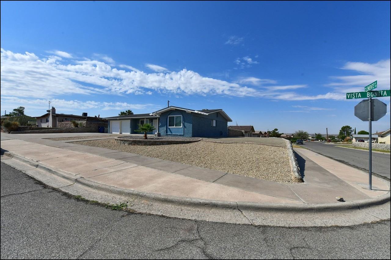 233 Vista Bonita St - Photo 3 of 45