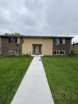 6646 Amsel Ave Ne - Photo 1 of 1